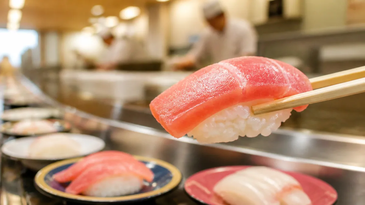 回転寿司ぱさーるは1皿180円で握りたて提供|すすきの全13席の隠れた名店を徹底解説のアイキャッチ画像