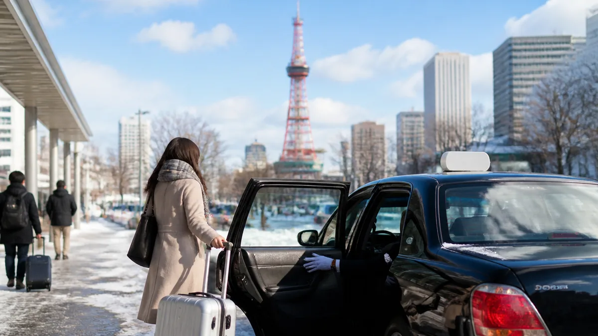 タクシー・地下鉄・バス・徒歩を比べると、どれが正解?の解説画像